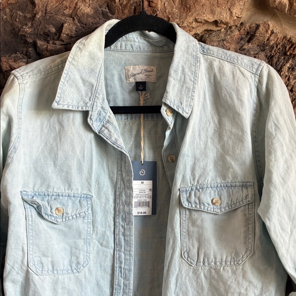 Universal Thread Light Blue Button Down Shirt - Picture 2 of 5